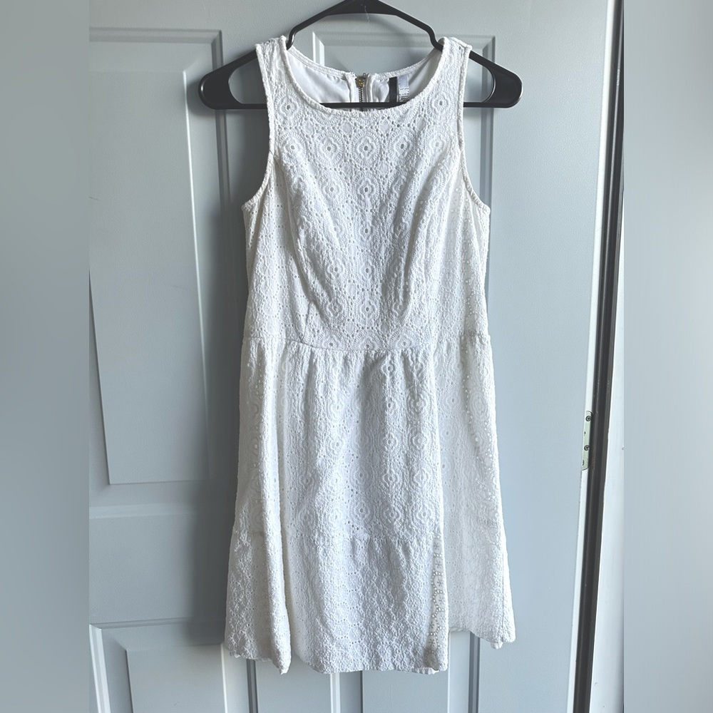 Kensie White Crochet Eyelet Lace Sleeveless Small Dress with Gold Zipper
